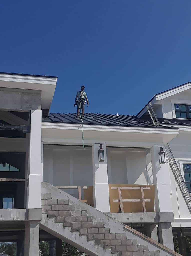 find local roofers in your area local contractors Port St Lucie and Fort Pierce Photo